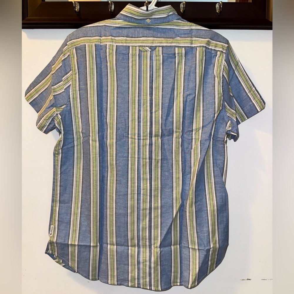 NWT Ben Sherman Mens Short Sleeve Button Up Striped Shirt Size Medium - Picture 8 of 8